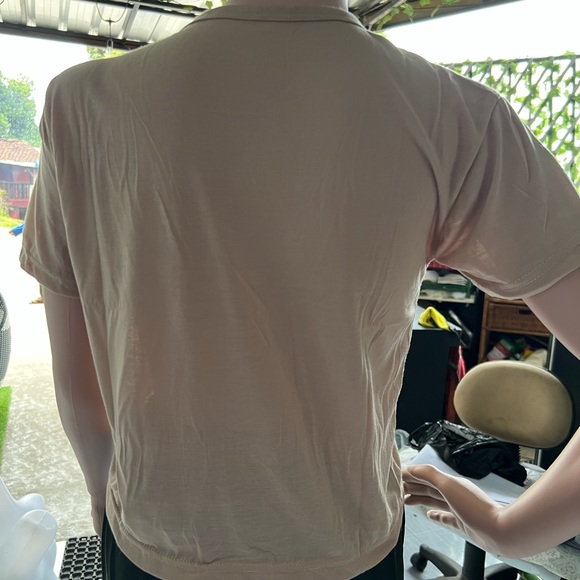 Tops - Picture 5 of 5